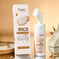 MOUSSE NETTOYANTE A EAU DE RIZ POUR UN VISAGE ÉCLATANT